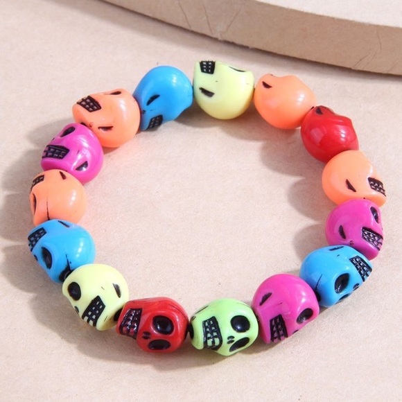 Accessories - Multicolored, stretchy skull bracelet. Rainbow